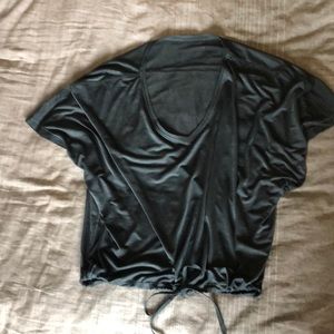 Lululemon slouchy cinch waist top size 6